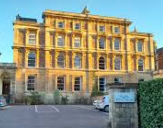 Bristol Baptist College